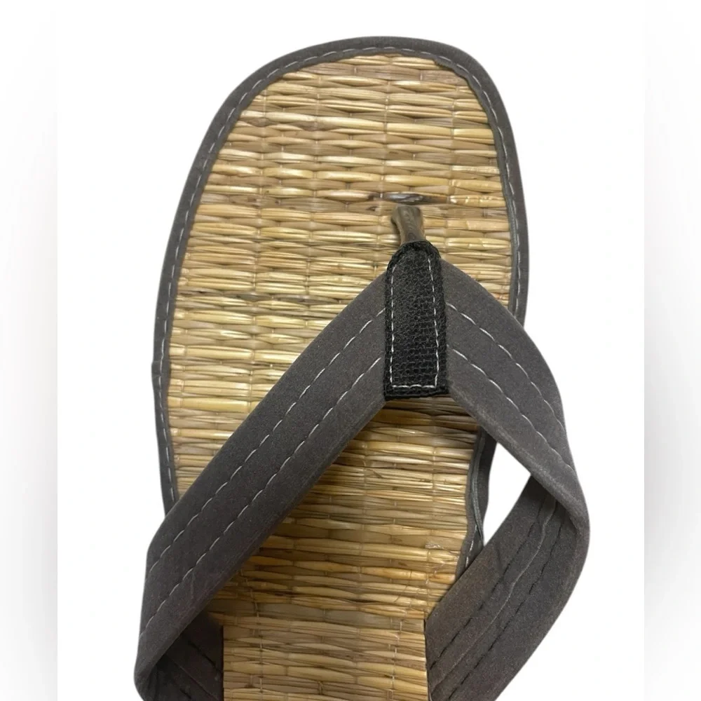 Men’s Handmade Straw Sandals’s in Gray NEW
